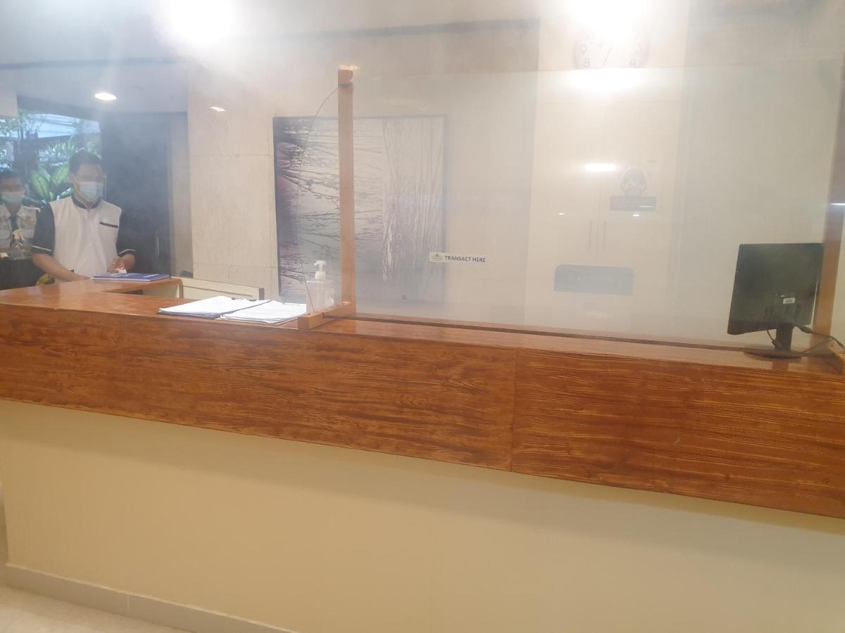 Gervasia Hotel Makati Makati City Екстериор снимка