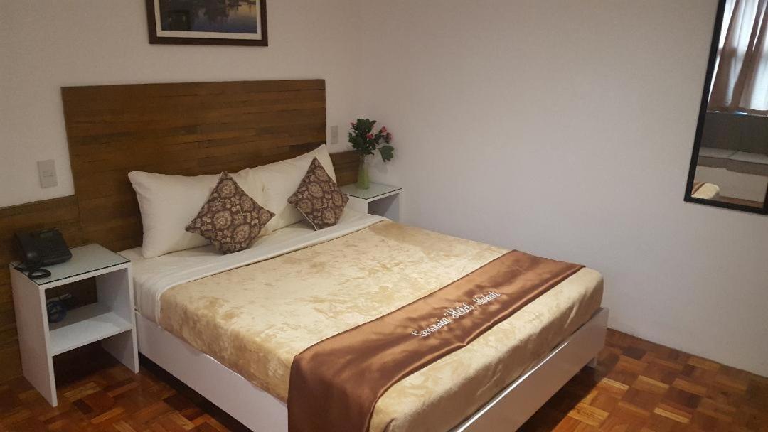 Gervasia Hotel Makati Makati City Екстериор снимка