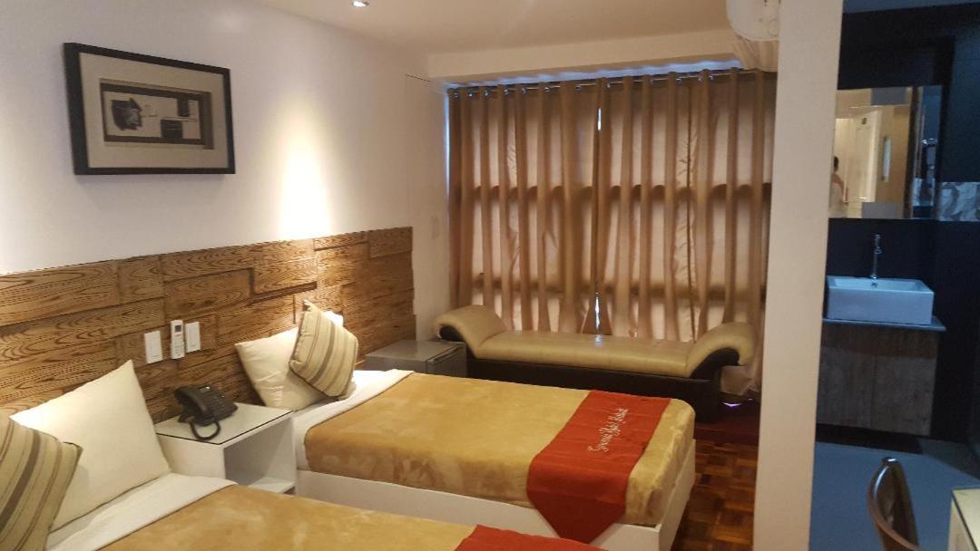 Gervasia Hotel Makati Makati City Екстериор снимка