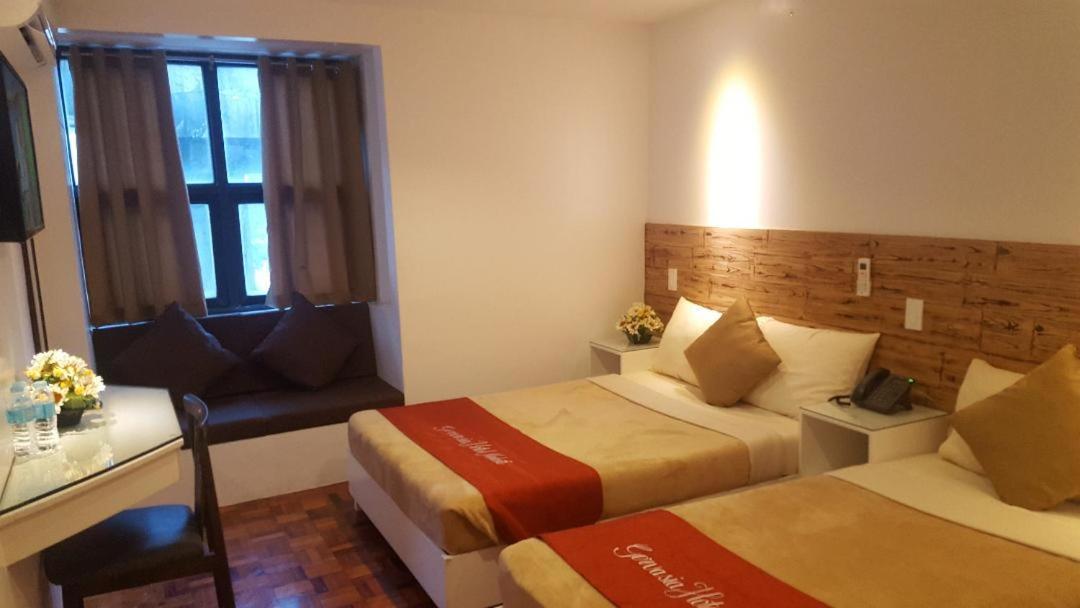 Gervasia Hotel Makati Makati City Екстериор снимка