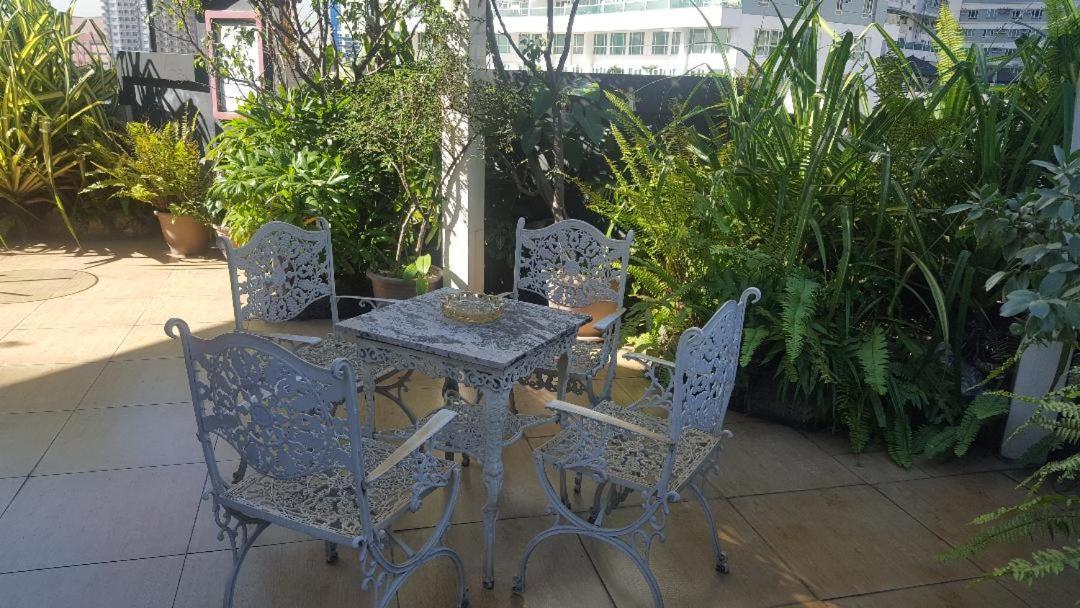 Gervasia Hotel Makati Makati City Екстериор снимка