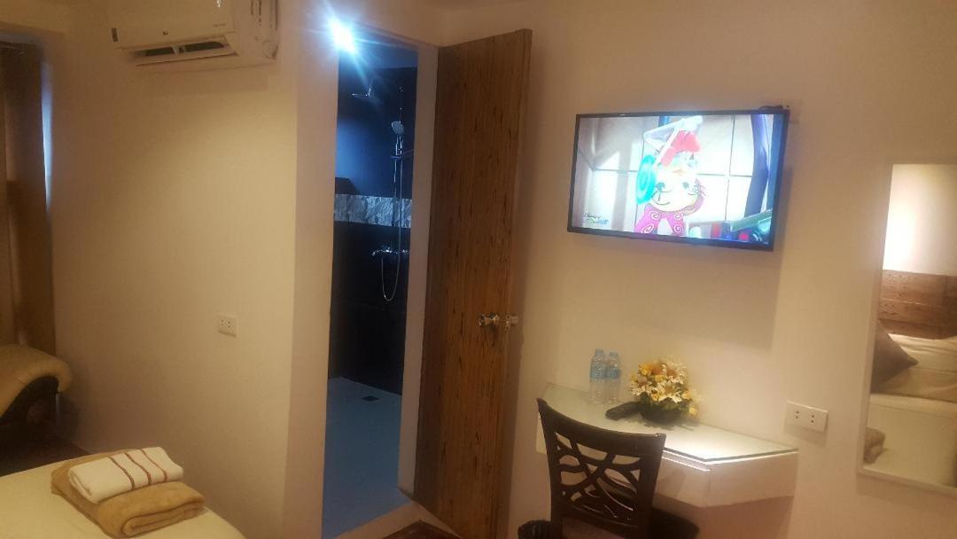 Gervasia Hotel Makati Makati City Екстериор снимка