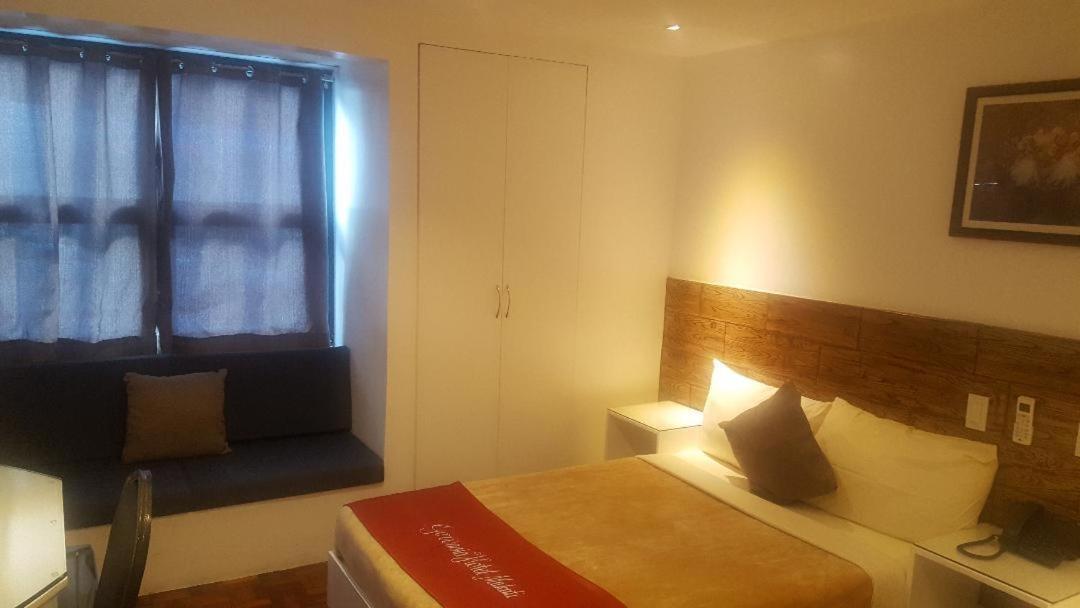 Gervasia Hotel Makati Makati City Екстериор снимка
