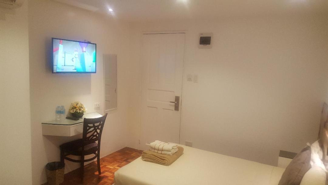 Gervasia Hotel Makati Makati City Екстериор снимка